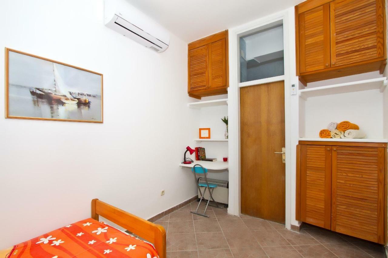 Apartment Center Marija Vodice Buitenkant foto